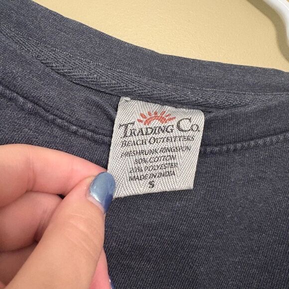 Trading Co Beach Outfitter Fort Myers Florida Pullover Crewneck Sweatshirt Small - Picture 5 of 8